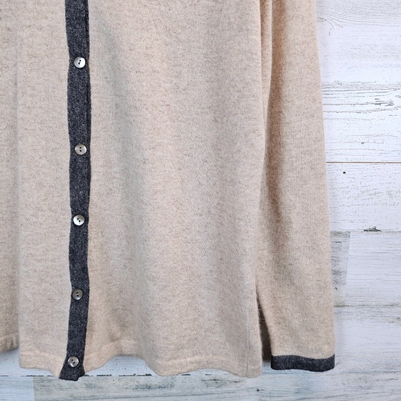 VTG Casual Corner Womens Lambswool Angora V-Neck Cardigan Large Beige Grunge 90s - Picture 9 of 12